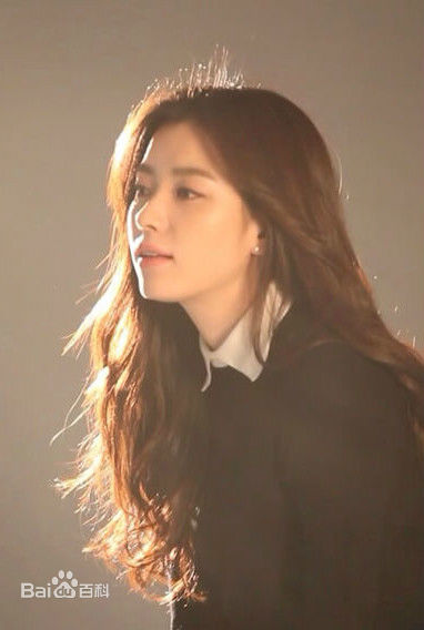 最新韩孝周(Han HyoJoo、ハンヒョジュ)性感图片