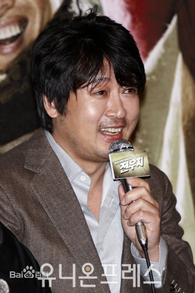 最新金伦奭(Kim Yun Seok)金允石精彩图册