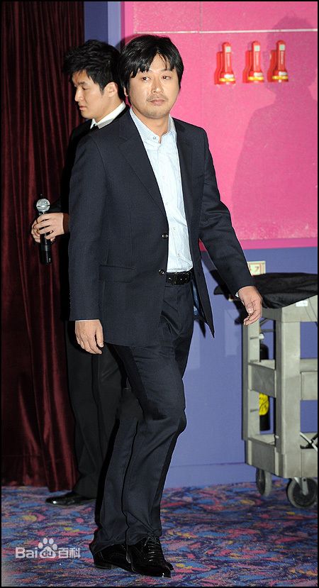 最新金伦奭(Kim Yun Seok)金允石精彩图册