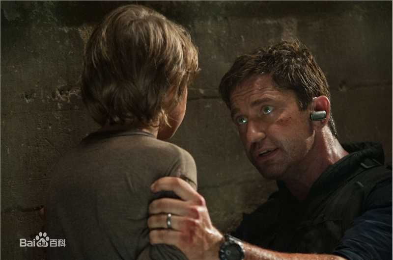 杰拉德·巴特勒(Gerard Butler) 奥林匹斯的陷落图片前后照片