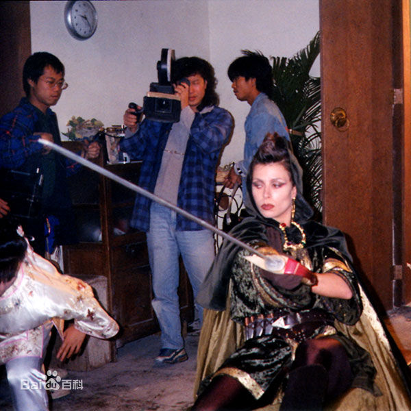 索非亚·克劳馥(Sophia Matilda Crawford)电影最优质剧照及拍摄现场