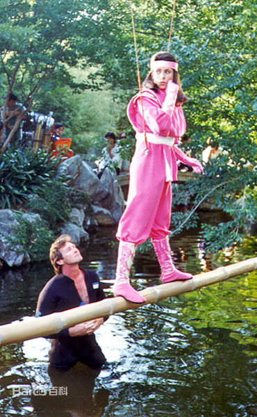 索非亚·克劳馥(Sophia Matilda Crawford)电影最优质剧照及拍摄现场