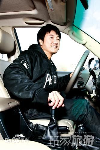 高明骏生活照二素颜照相册