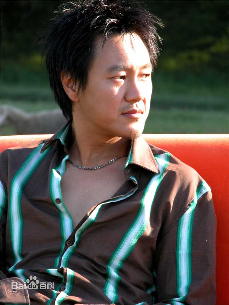 高明骏生活照二素颜照相册