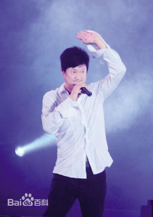 高明骏生活照二素颜照相册