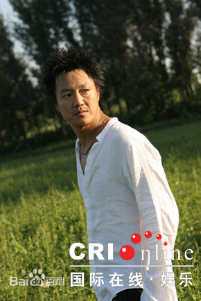 高明骏生活照二素颜照相册