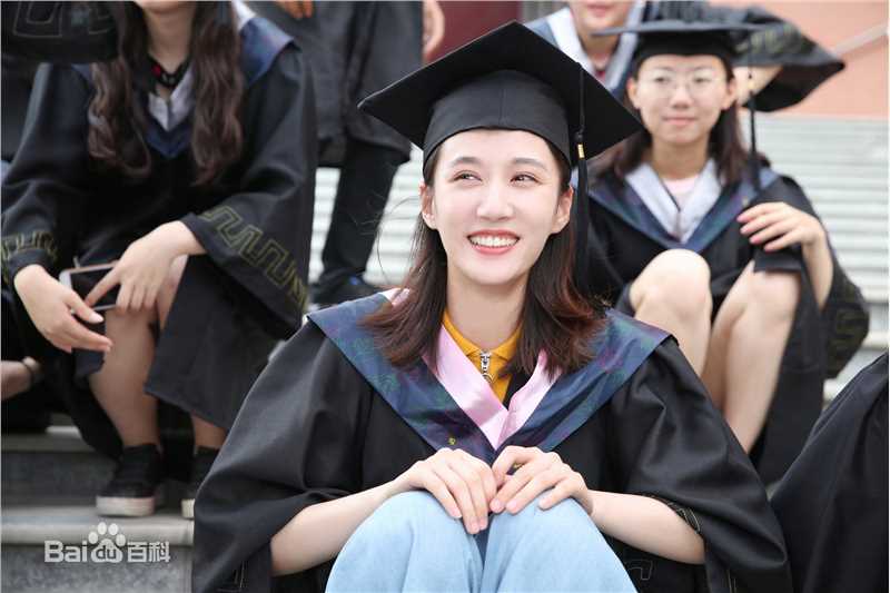 徐悦在《青春斗》饰演丁兰中的