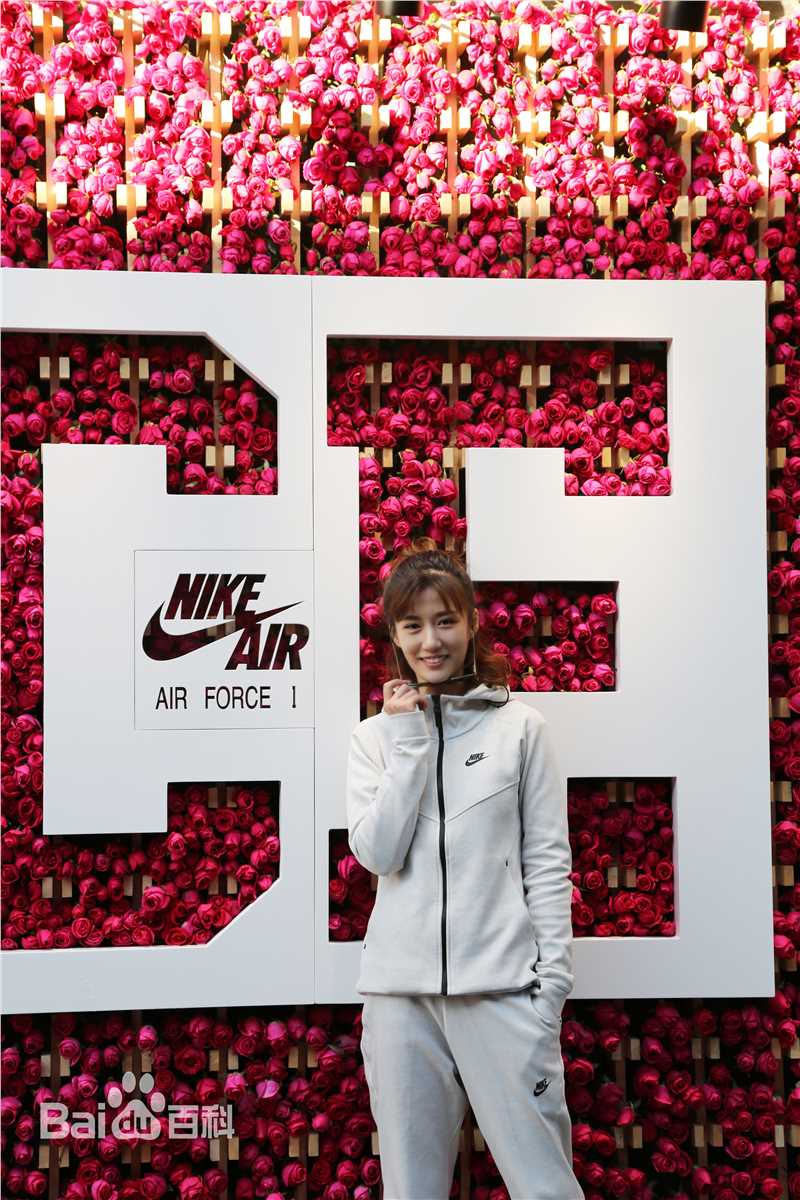 徐悦盛典活动生活照