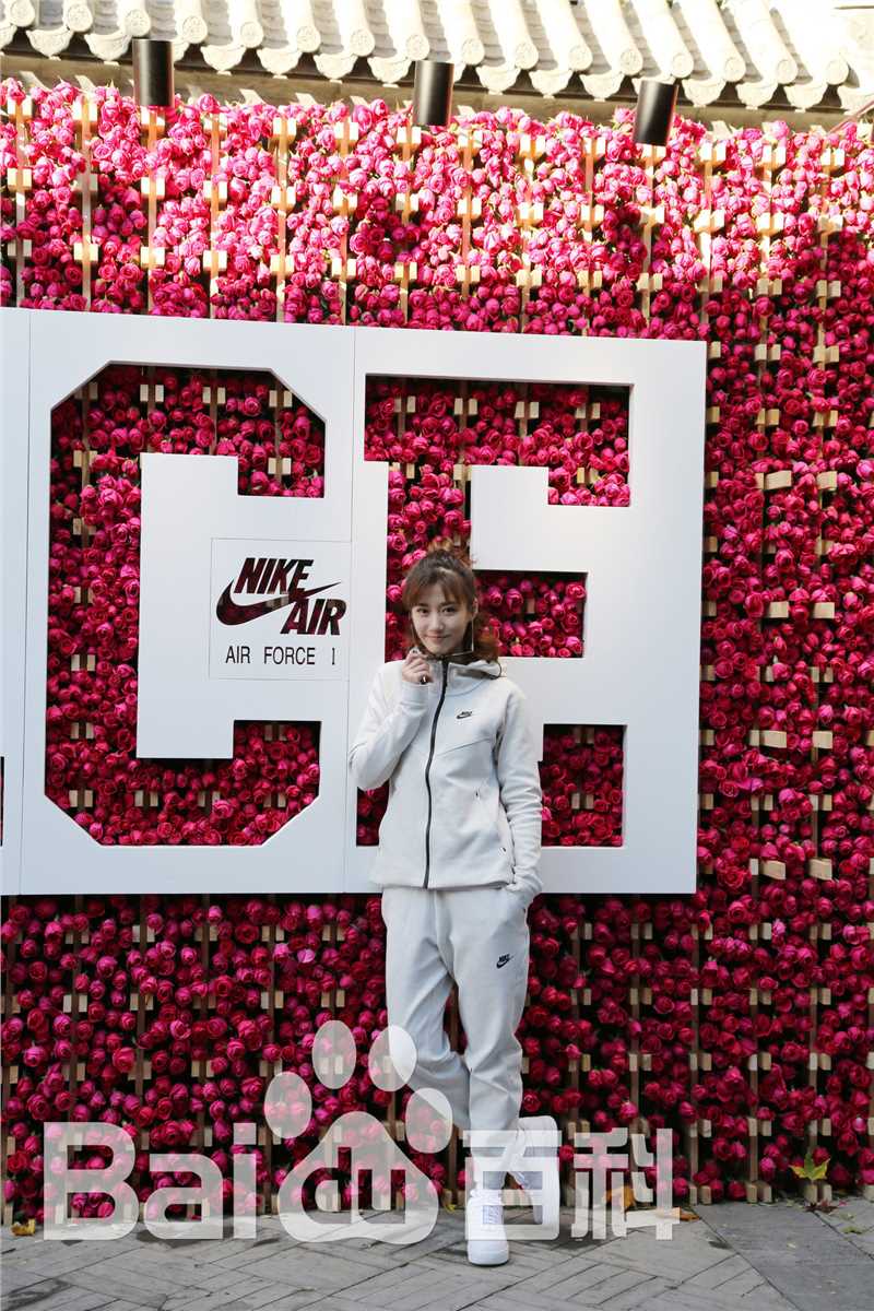 徐悦盛典活动生活照