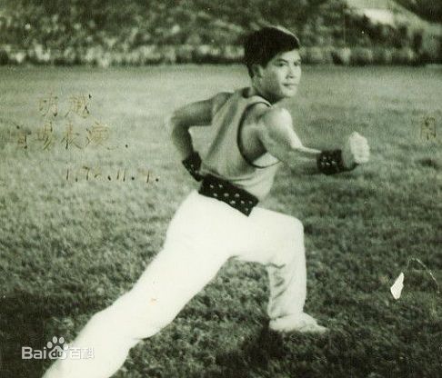 最优质邱建国素颜照