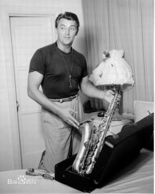 精选罗伯特·米彻姆(Robert Mitchum)精彩图册