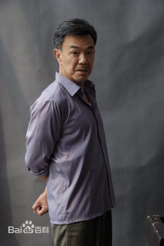 最新王道在《亲爱的，回家》中的壁纸