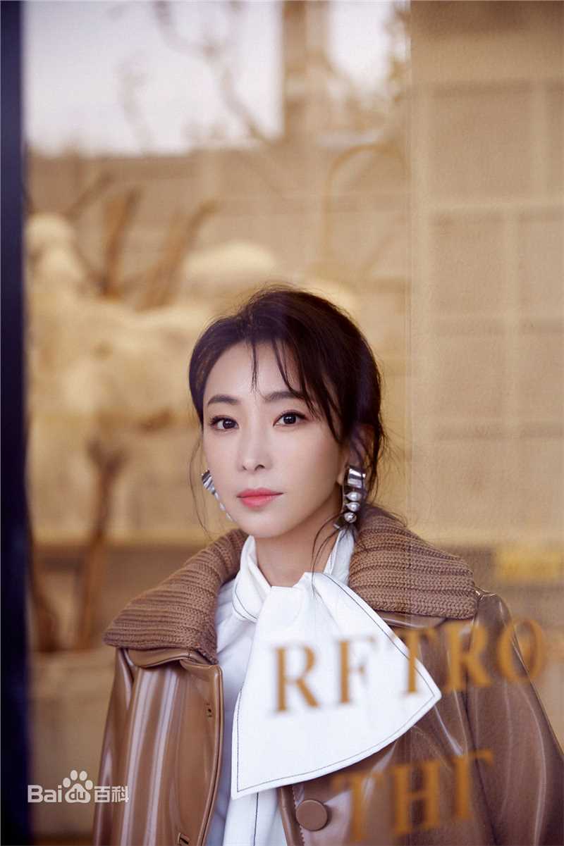 林静街拍前后照片