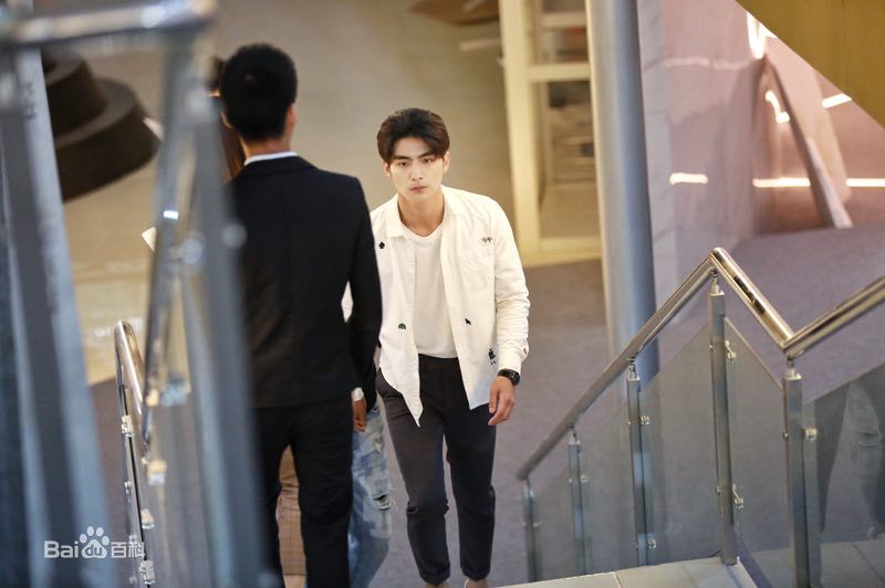 张思帆生活照前后照片