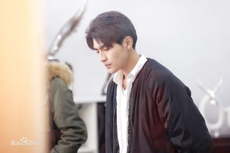 张思帆生活照前后照片