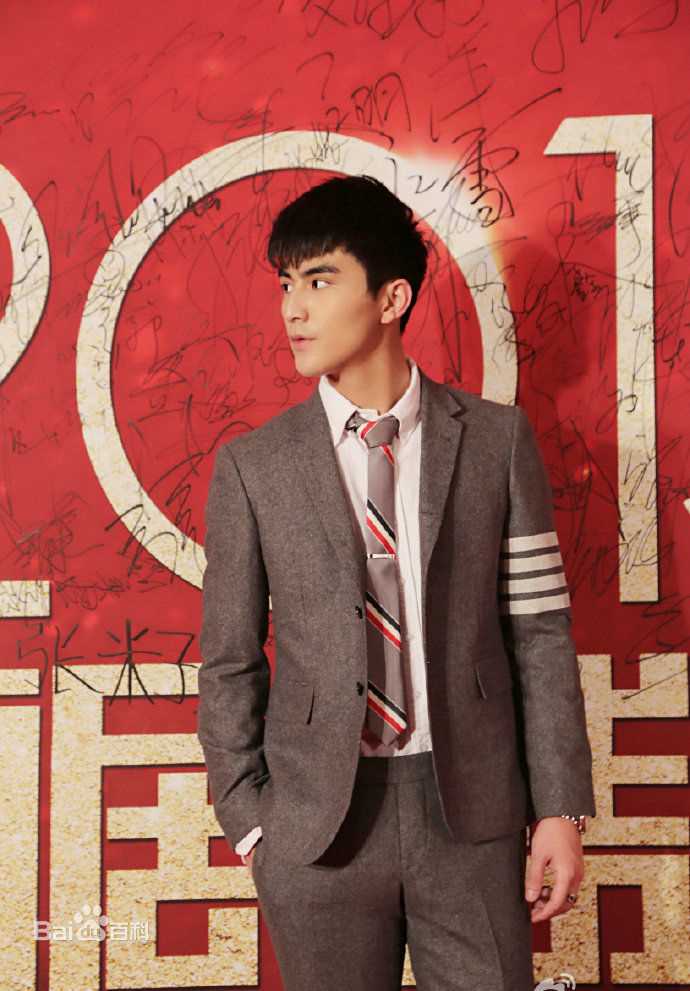 张思帆生活照前后照片