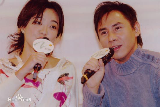 黄凯芹(CHRISTOPHER)演出照素颜照相册