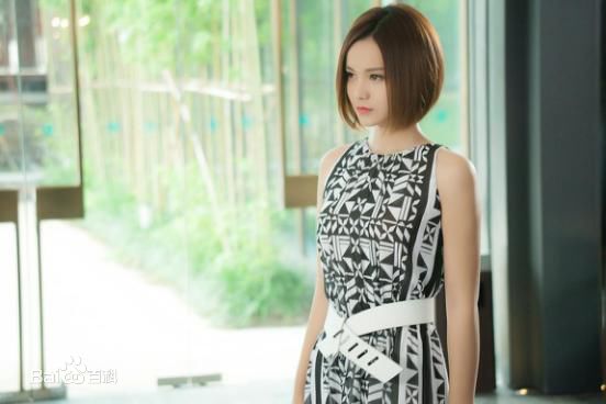 左航《繁星四月》最优质剧照