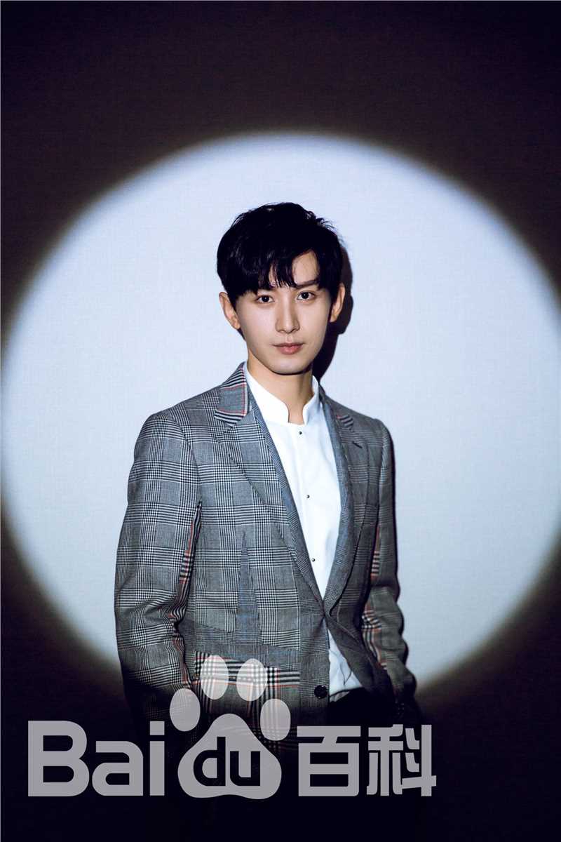 最优质成毅生活照