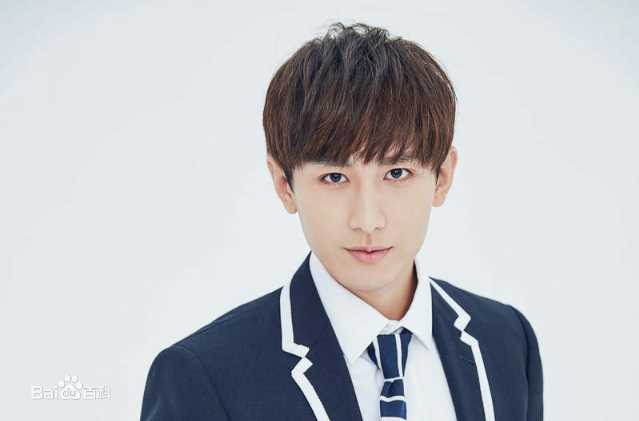 最优质成毅生活照