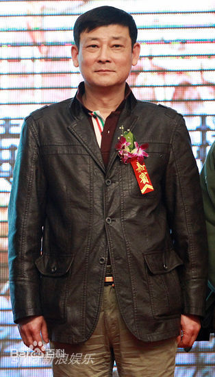 最新贺镪性感图片