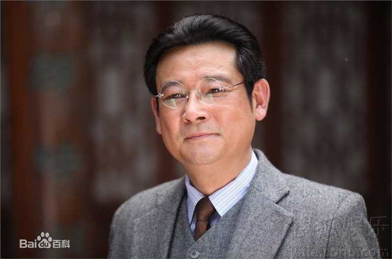 最新贺镪性感图片