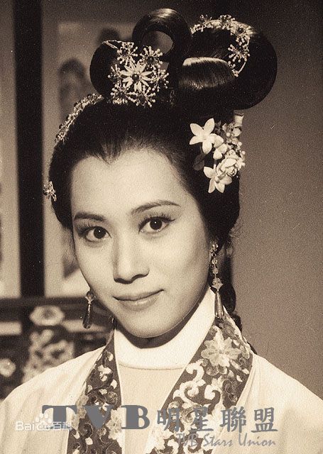 最优质白茵素颜照