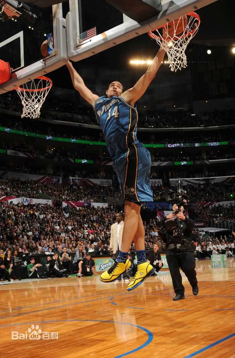贾维尔·麦基(JaVale McGee)2011年全明星扣篮大赛生活照相册