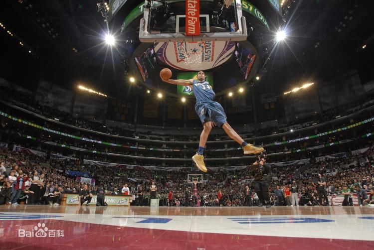 贾维尔·麦基(JaVale McGee)2011年全明星扣篮大赛生活照相册