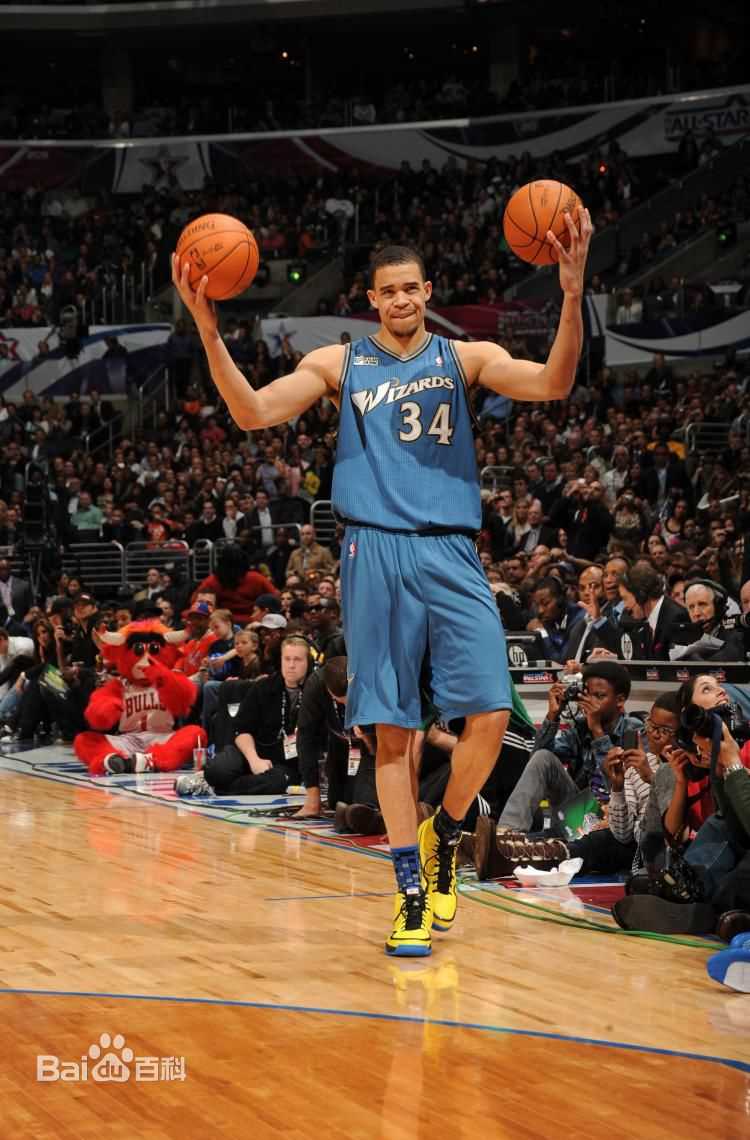 贾维尔·麦基(JaVale McGee)2011年全明星扣篮大赛生活照相册