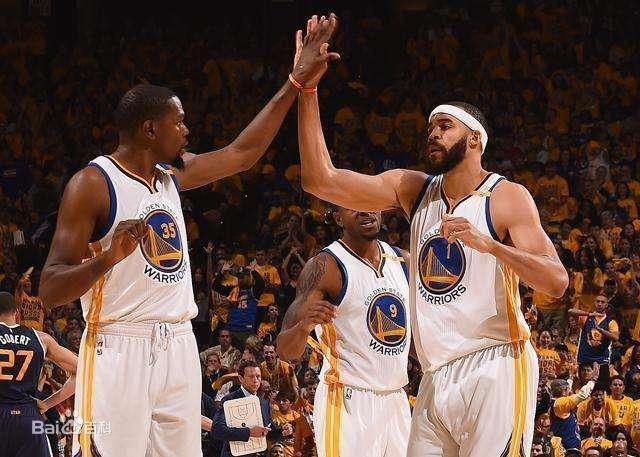 贾维尔·麦基(JaVale McGee)效力勇士素颜照相册