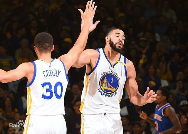 贾维尔·麦基(JaVale McGee)效力勇士素颜照相册