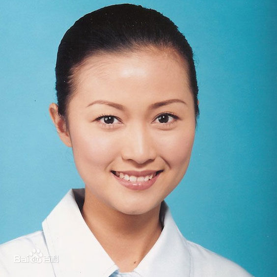 罗敏庄(Lo Man Chong,；Mimi)生活照素颜照壁纸