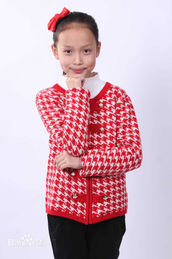 高俊(Clory)10岁艺术照性感图片图集