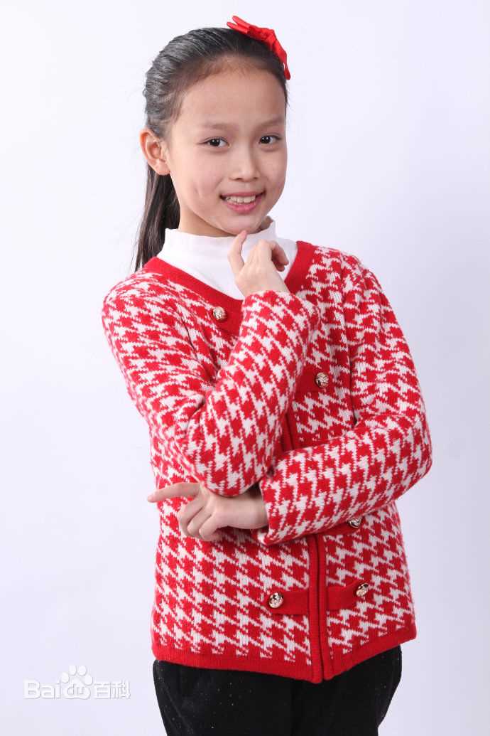 高俊(Clory)10岁艺术照性感图片图集