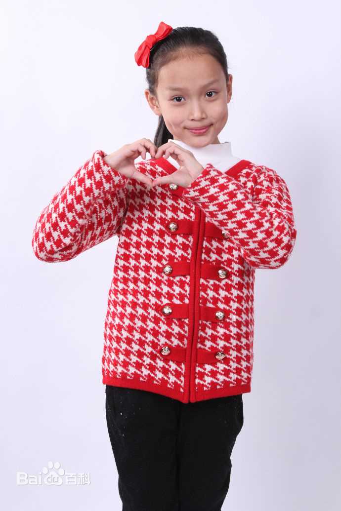 高俊(Clory)10岁艺术照性感图片图集