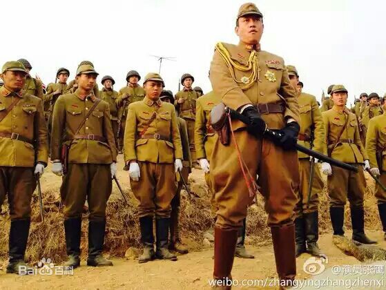 张鹰战神最优质剧照-佐藤川一、佐藤光一