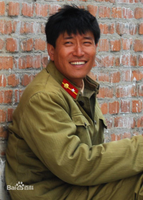 张鹰雷峰壁纸壁纸