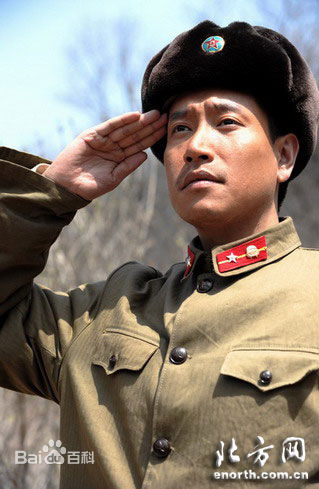 张鹰雷峰壁纸壁纸