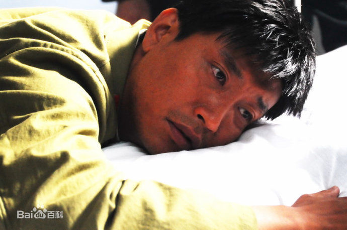 张鹰雷峰壁纸壁纸