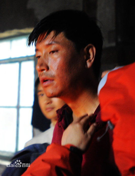 张鹰雷峰壁纸壁纸