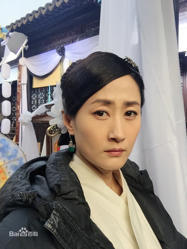 刘婉婷电视剧《卿本佳人》剧照