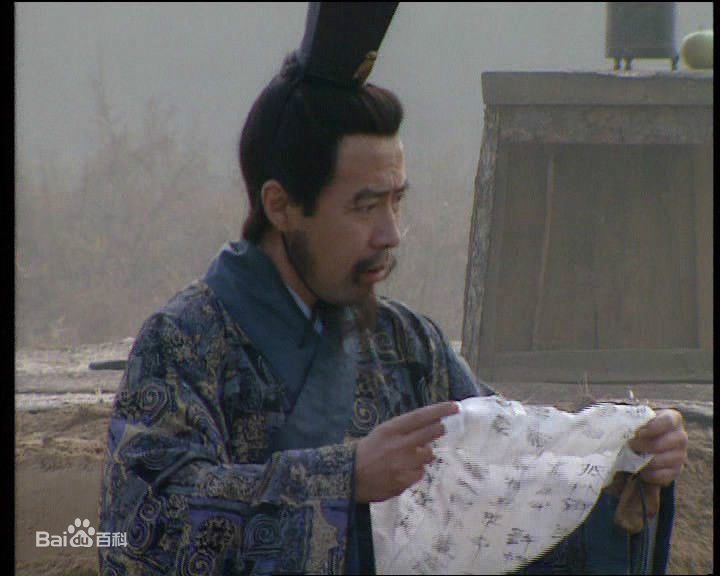 石小满饰演的许攸素颜照相册