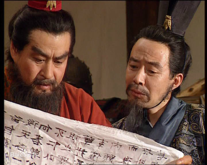 石小满饰演的许攸素颜照相册