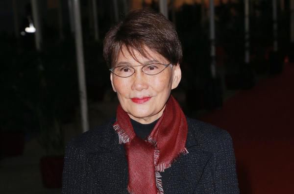 最新方逸华(Mona Fong)性感图片