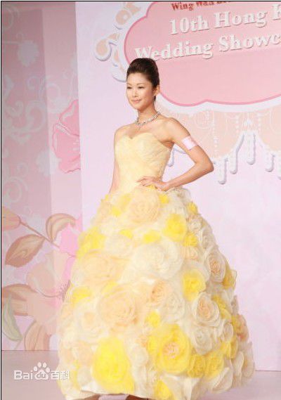 岑丽香(Eliza Sam)活动照性感图片图集