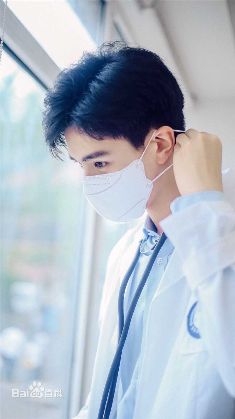 胡一天医生制服系列壁纸壁纸