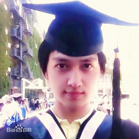 马可(Kyle)早年生活照