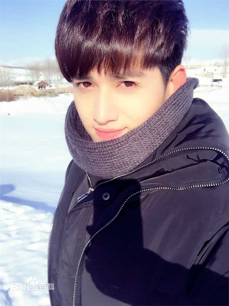 马可(Kyle)娱乐素颜照相册