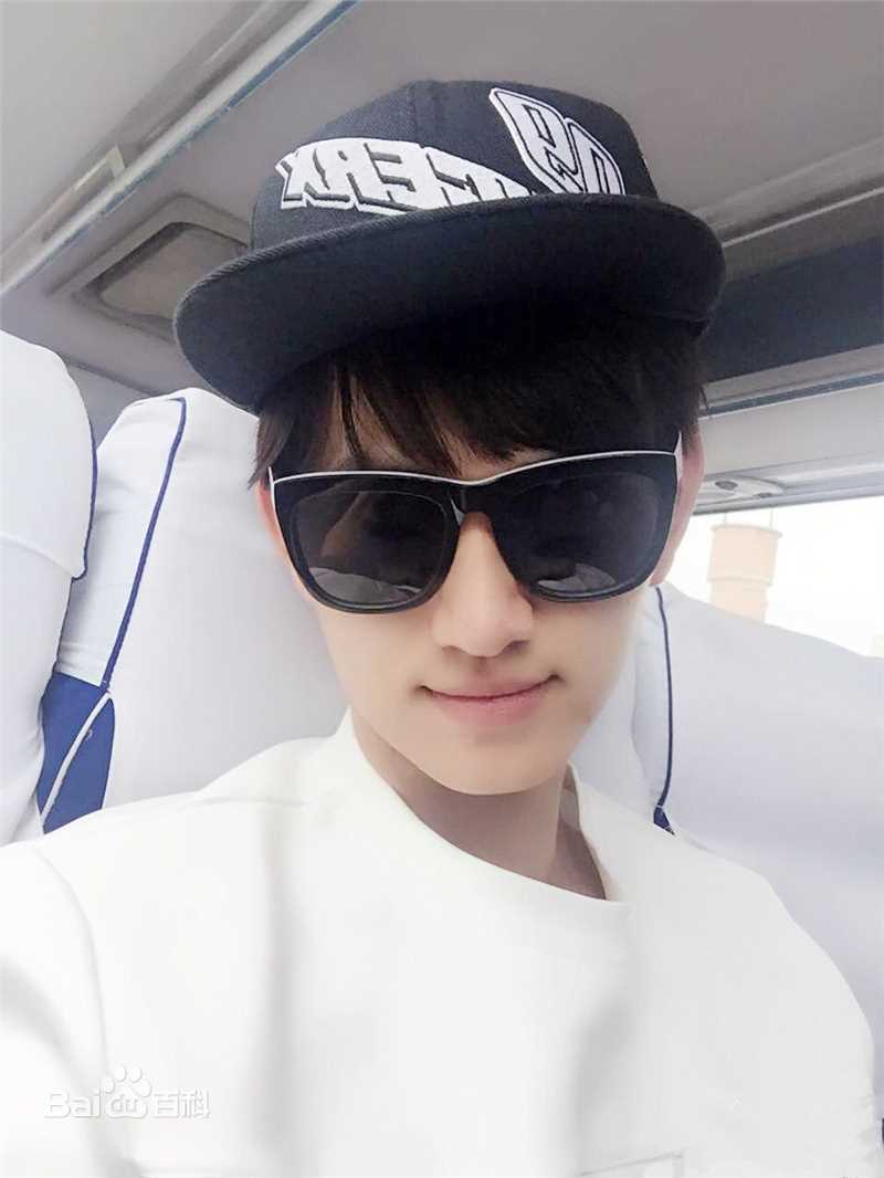 马可(Kyle)娱乐素颜照相册